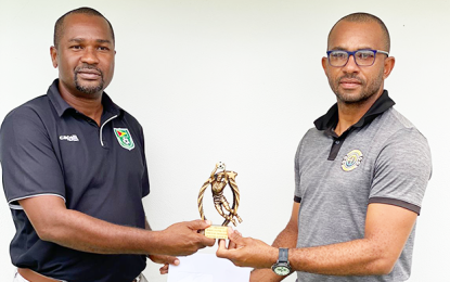 Eon DeViera Goalkeeping Academy Inc. sponsors Best Goalie prizes for Women and Men Super 16 Tourneys