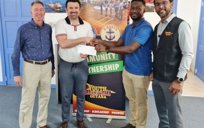 G-Boats and Edison Chouset renew support for YBG