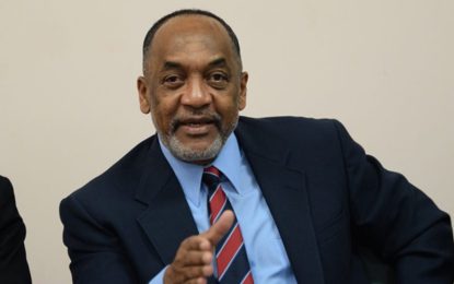 Guard against ‘watered down’ language that weakens oil and gas insurance rights – former EPA boss warns