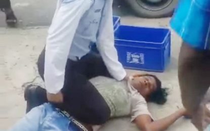 Cop knocks out abusive taxi driver during fight   …OPR launches probe