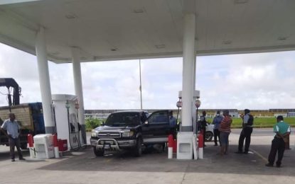 Man collapses and dies in vehicle after ordering fuel at gas station