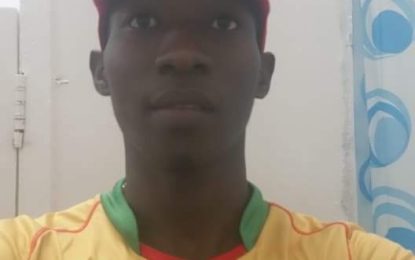 Roberts leads Sheffield to first innings points in BCA Tourney