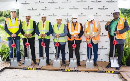 Sod turn for US$300M Vreed-en-Hoop shore base facility