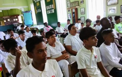 Minister Ramson tells participants to be the best