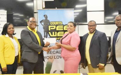 Petra/COURTS Pee Wee football returns October 8