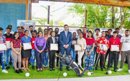 Students receive high recognition for CSEC Golf efforts