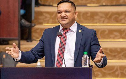 Private sector must get with the “jet boat flow”