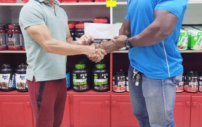 Fitness Express backs Carlos Petterson