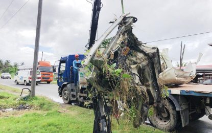 Derelict vehicles, encumbrances to be removed from roadways – Public Works Ministry