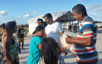 Migrant indigenous group gets food and hygiene supplies from CDC