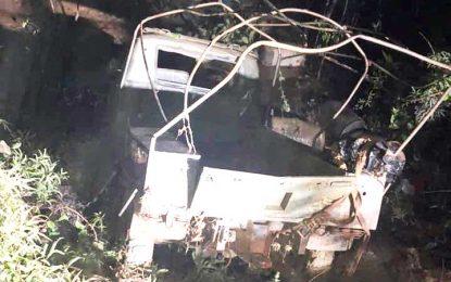 Porter dies after truck topples on hill