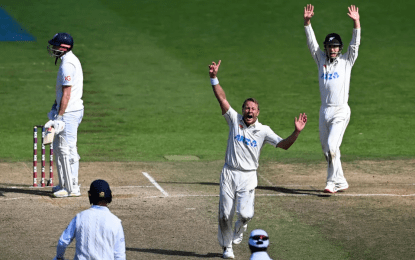 New Zealand edges England by 1 run in test cricket thriller