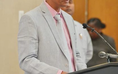 PSC urges business sector to explore new funding sources