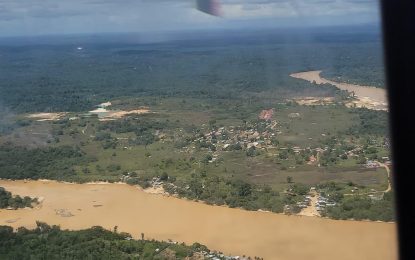 Venezuelan lawmen open fire on Guyanese businessman at Eteringbang