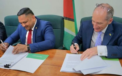 EPA’s ‘incestuous’ relationship with Exxon raises concerns among its shareholders