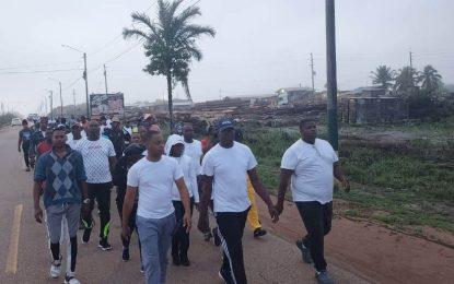 Commissioner Simon leads Fitness Walk