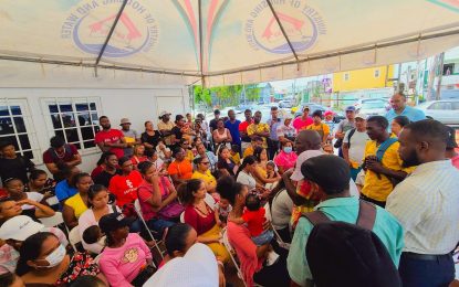 Govt. pledges turn-key homes, house lots for Hill Foot residents