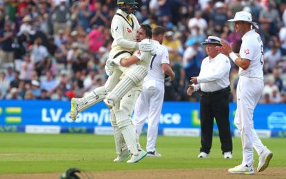 Australia beat England by two wickets to win 1st Test