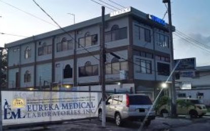 Bandits cart off with Eureka Medical Lab money safe