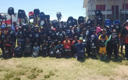 Ramnarace and Manns cops top awards – Close to one million worth of prizes and gifts shared out