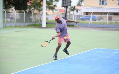 Seanden David-Longe upsets N0. 8 seed; Hawker wins marathon match