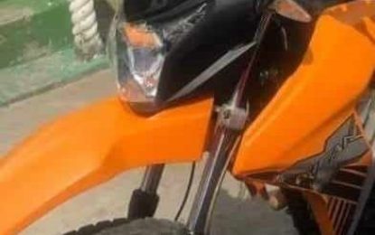 Thieves steal motorcycle from yard