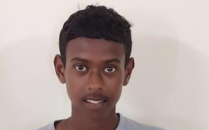 Guyanese Bowlers wreak havoc as rain saves day for home team – T&T 43-9 (18.3 overs Match abandoned due to rain)