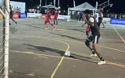 Mayers stars for LA Ballers, Hardknocks undefeated