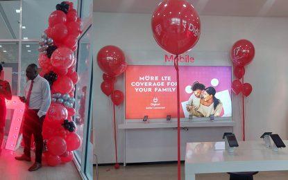Digicel announces arrival of new fibre-optic cable