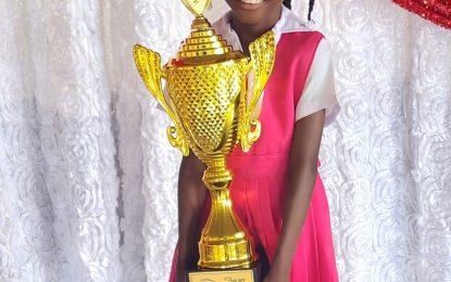 Schoolchild thrown out of Mash  contest by Govt. over Calypso critical of 6.5% pay hike, honoured by businessman