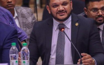 Natural Resources Minister denies being questioned by U.S. Federal Agents