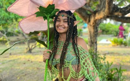 ‘Pixie Hollow Makes’ for creative fashionable crochet clothing