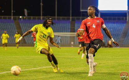 Golden Jaguars hunting ‘W’ tonight