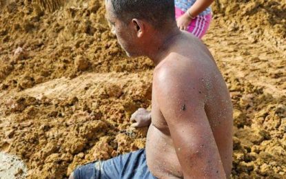 Miner injured in mining pit collapse at Matarkai