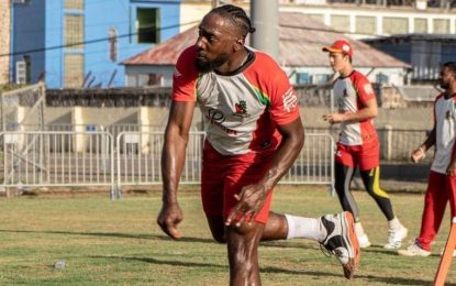 Jeremiah Louis replaces injured Kemar Roach for England Tests