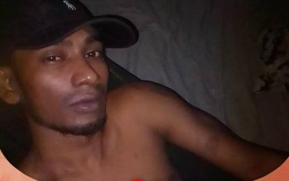 Bandit shot several times by cops after firing chops with cutlass