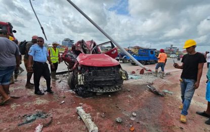 Driver injured after crashing into light pole on Heroes Highway 