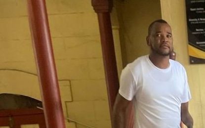Vendor on $75,000 bail for threatening customer