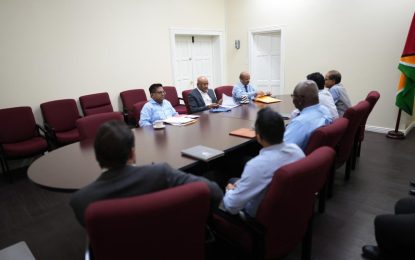 Govt. pumps US$100M into banking system to address foreign exchange shortage