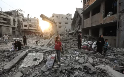 Israel kills 95 Palestinians, bombing across Gaza amid new ceasefire push