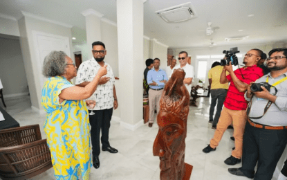 Guyana hands over official residence to CARICOM Secretary-General