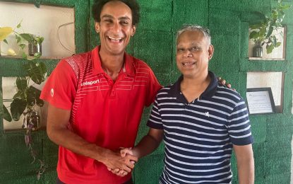 Chess Grandmaster Samy Shoker visits Guyana
