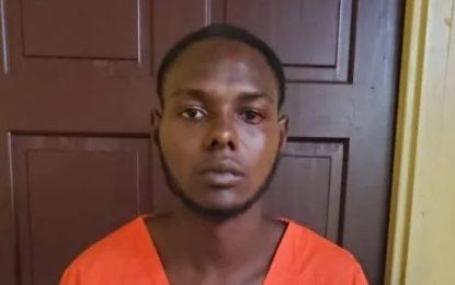 Robbery suspect shot dead by police