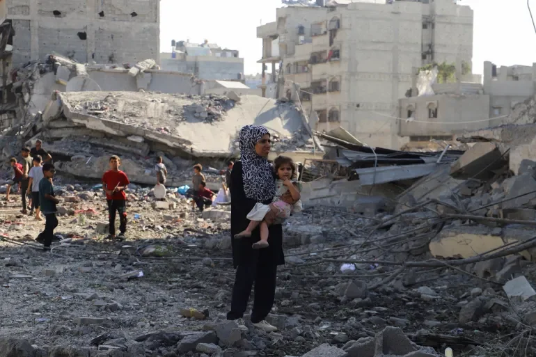 64 killed, Palestinian families displaced