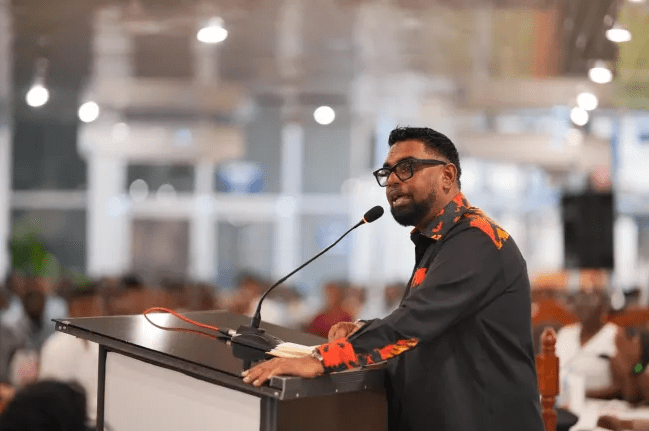 Patterson accuses govt. of trying to buy police votes with mass promotions