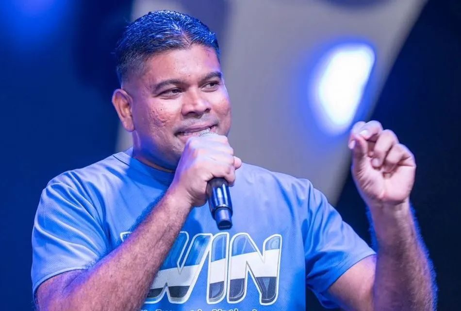 Azruddin Mohamed, other MPs can be paid in cash – Clerk of the National Assembly