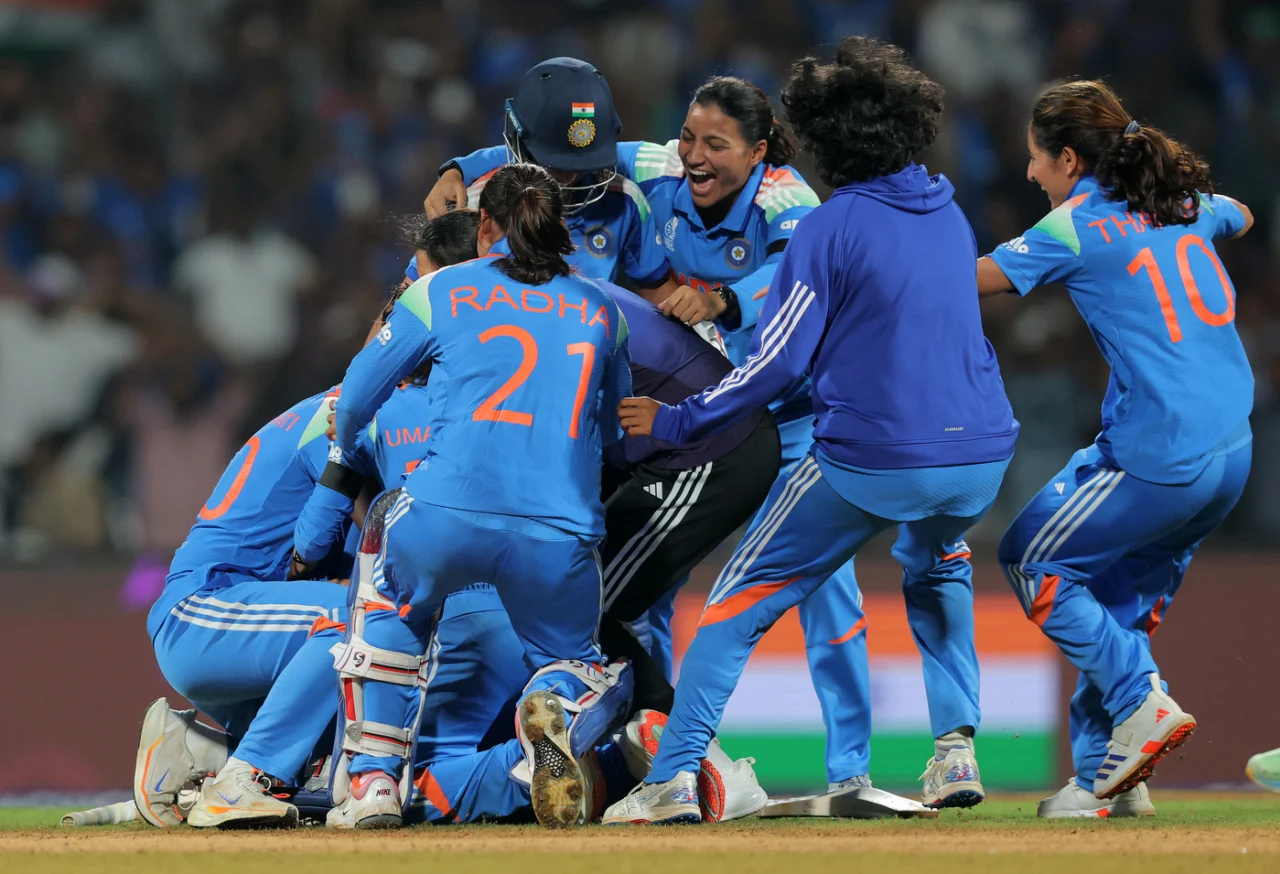 India stun Australia in record chase to reach final