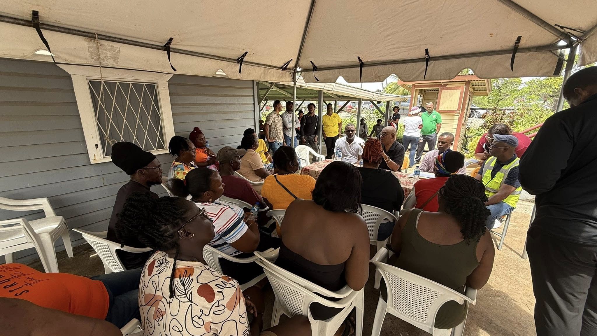 Buxton railway embankment vendors to be relocated – Public Works Ministry