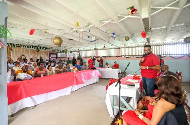 President Ali shares Christmas joy with Dharm Shala residents