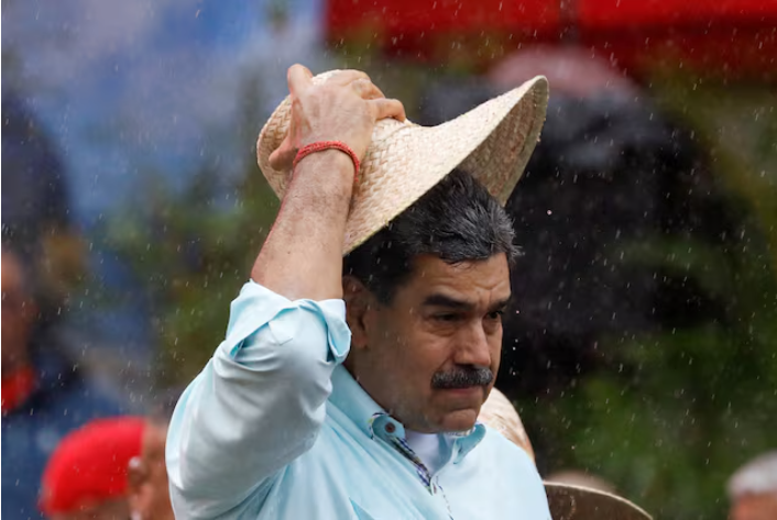 U.S. issues sanctions on family members and associates of Venezuela’s Maduro